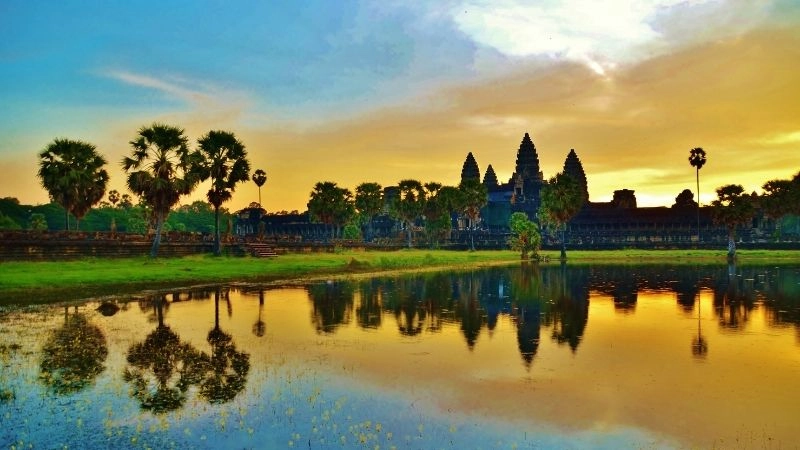Bình minh Angkor