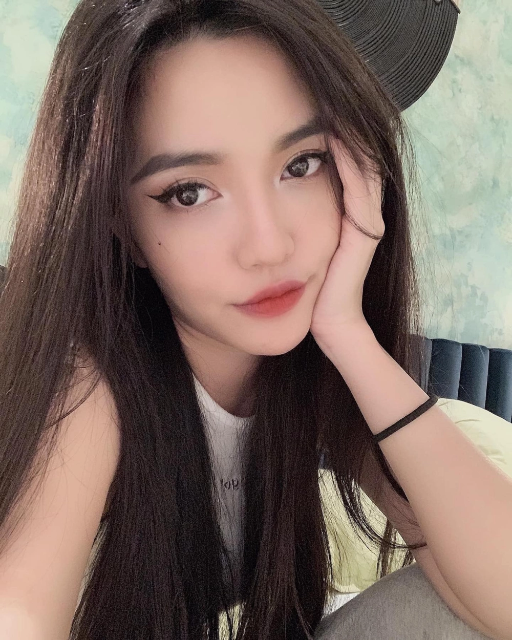 Cập nhật Bích Phương list những bài hát không thể bỏ lỡ