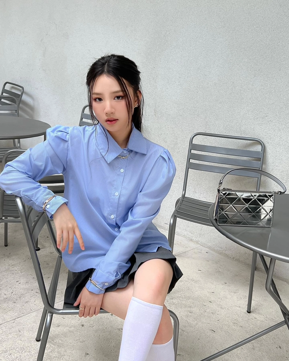 Cùng nghe và xem lời bài hát amee trời giấu trời mang đi đầy cảm xúc