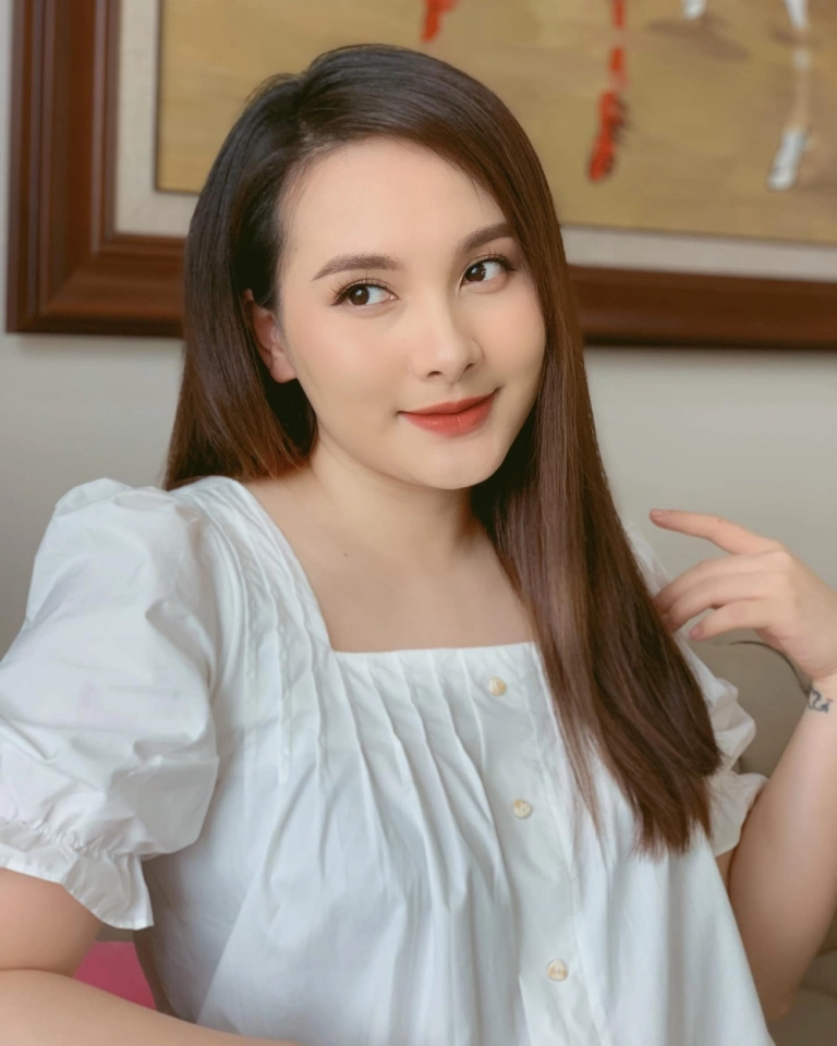 Diễn viên Bảo Thanh chạm đỉnh nhan sắc trong bộ ảnh mới