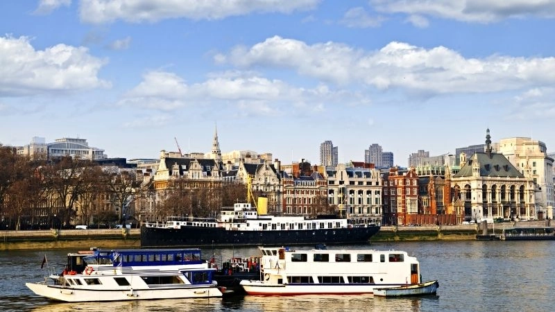 Du lịch sông Thames