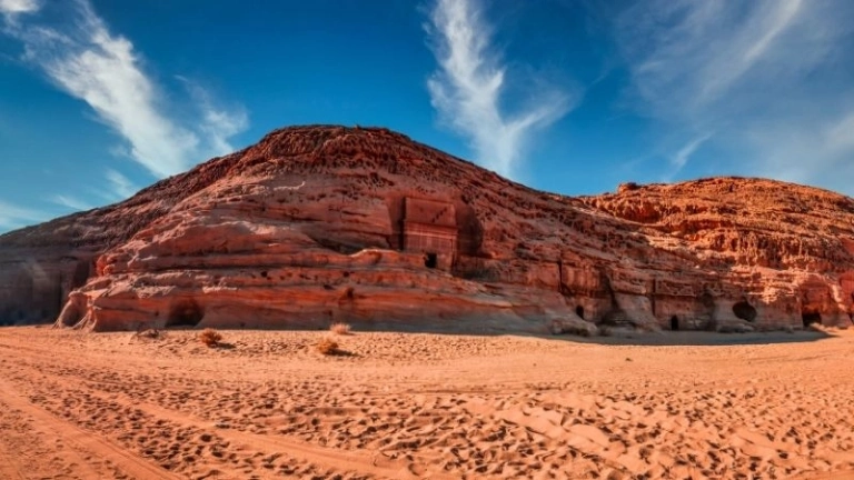 Khám phá Madain Saleh với kiến trúc cổ và di tích độc đáo