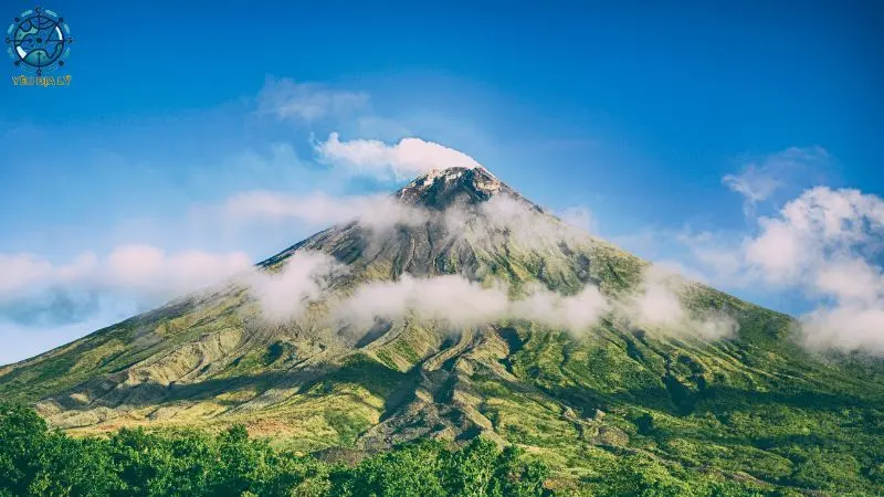 Núi lửa Châu Á - 9 Núi lửa Châu Á - 9