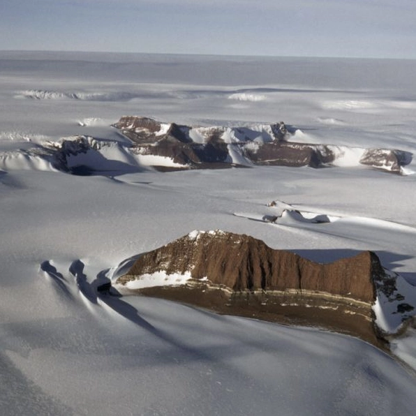 South Pole là gì? Khám phá định nghĩa và ý nghĩa của Nam Cực